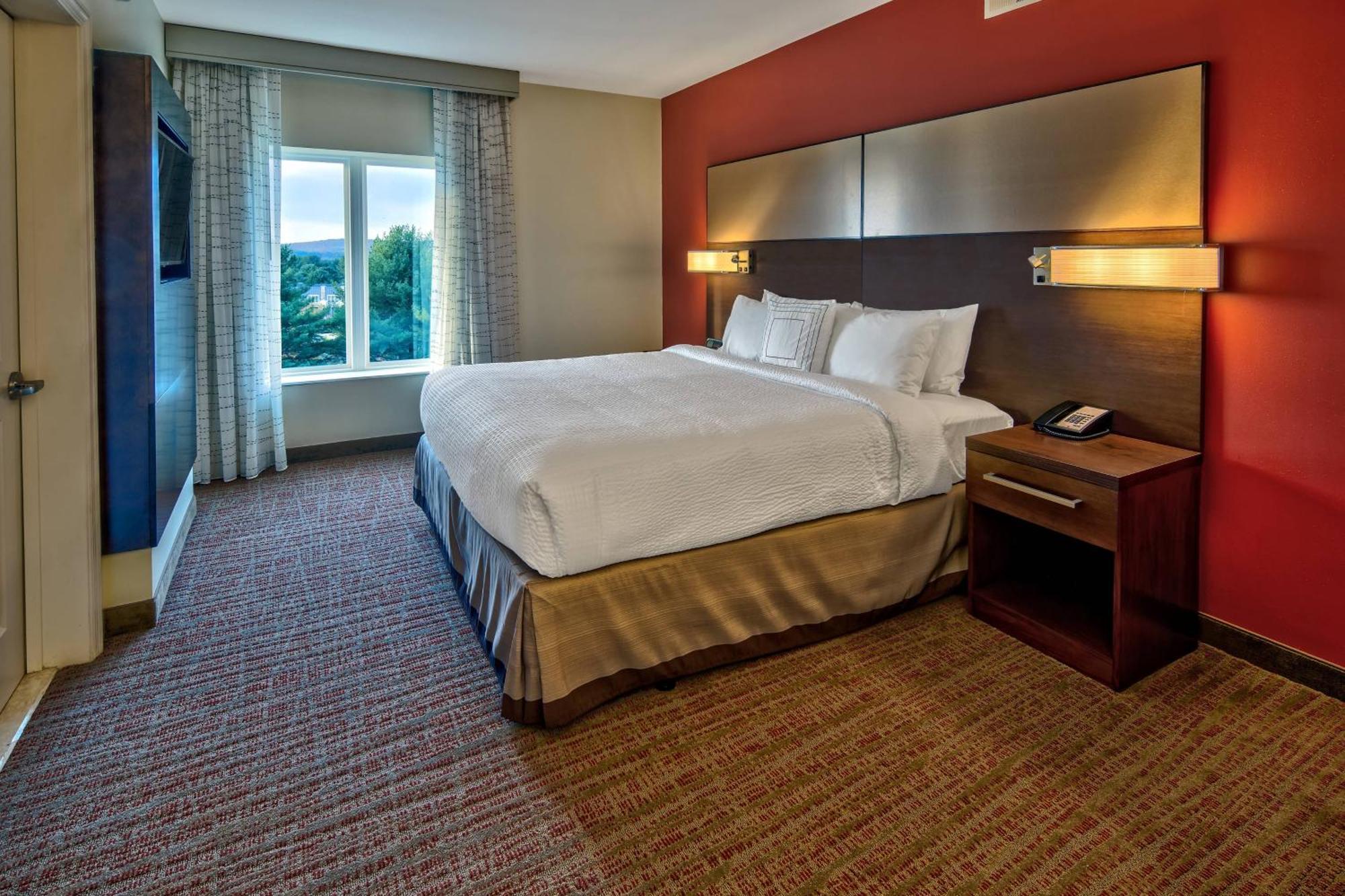 By Marriott Blacksburg-university Hotel 3*